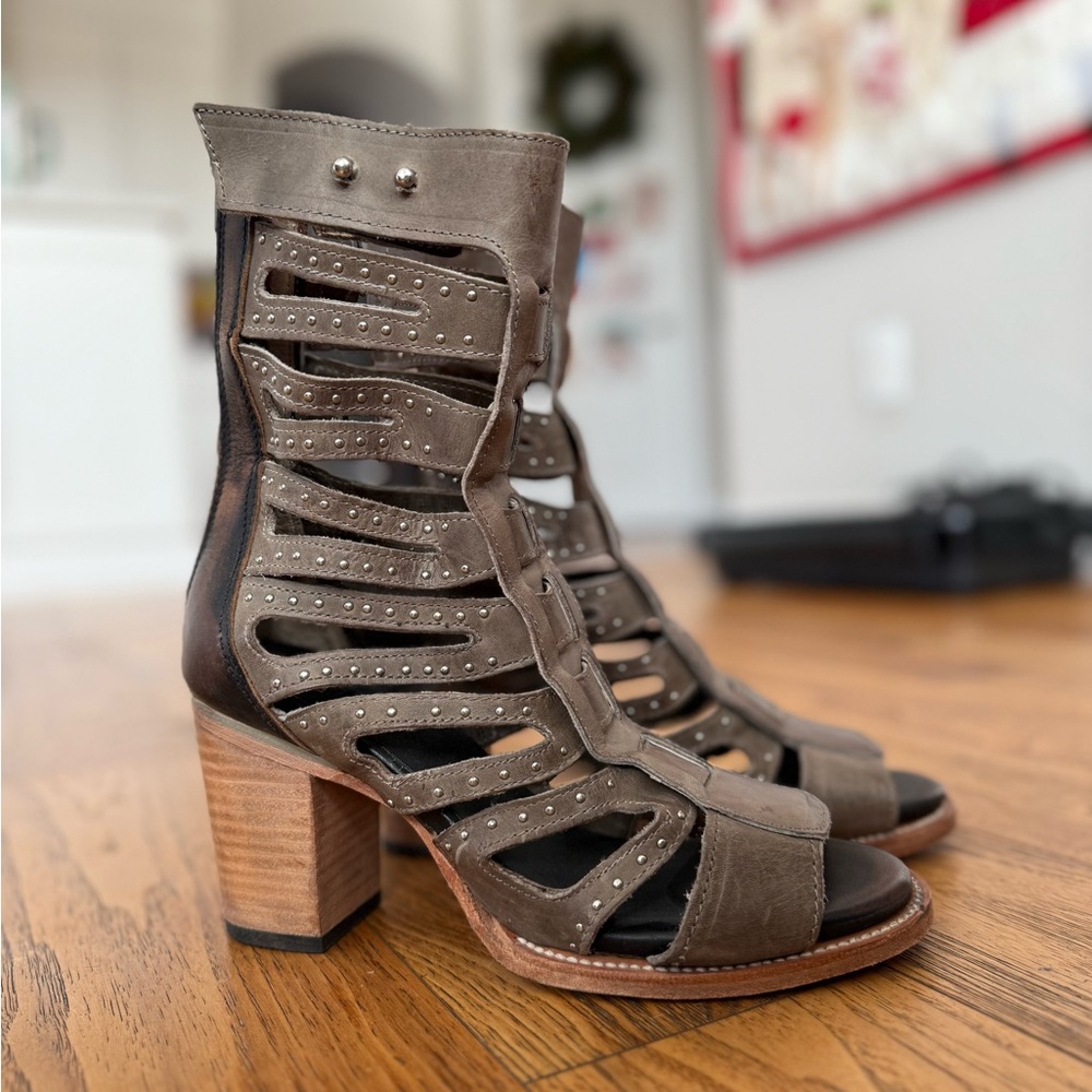 Freebird Taupe and Brown Heeled Boots
